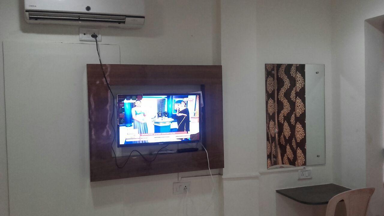 Akshara Residency Hotel Mumbai Ngoại thất bức ảnh